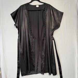Vtg Prestige Lingerie Womens Satin Short Sleeve Robe Size M Black Lace Trim Sexy